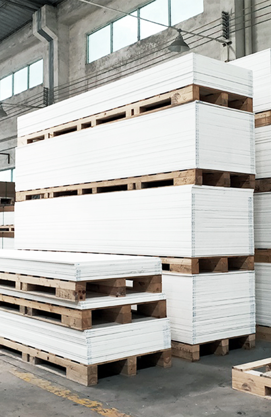 Solid surface manufacturer