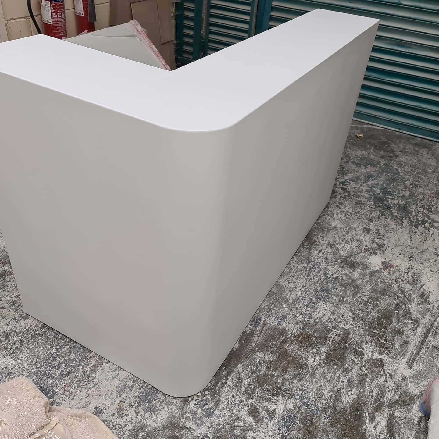 solid surfaces countertops