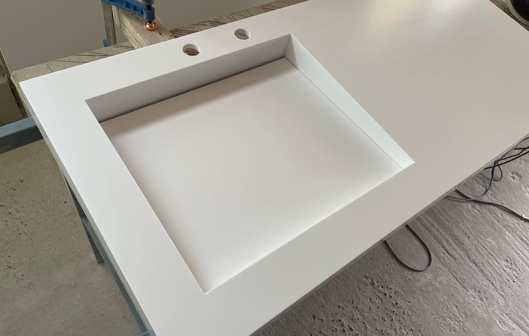 solid surface sinks